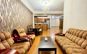 Yerevan House Luxury Apartment 11